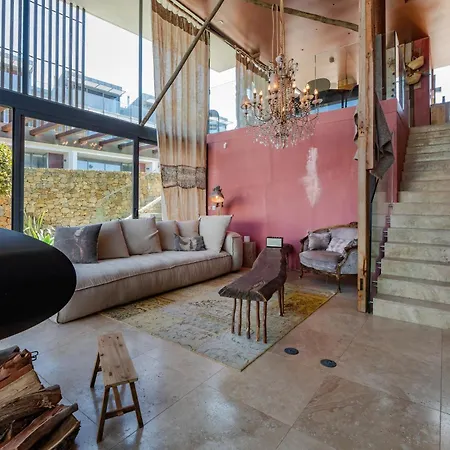 Pink House Santa Cruz Aldeia dos Cunhados