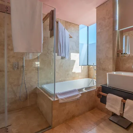 Villa Pink House Santa Cruz Aldeia dos Cunhados